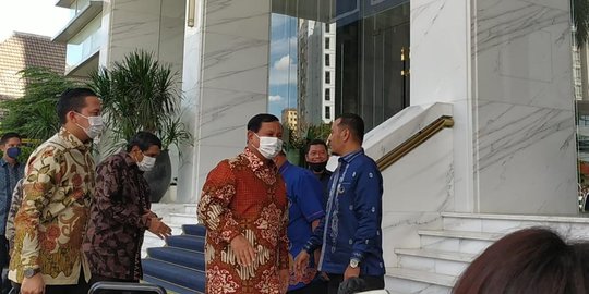 Prabowo Temui Surya Paloh: Tak Ada Agenda Khusus, Saya Diundang Kawan ...