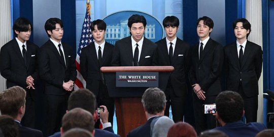 Boyband Korea BTS Hadir di Gedung Putih Bahas Kampanye Anti-Asia