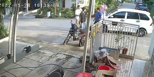 Viral Pengemudi Mobil di Kabupaten Bekasi Pukul Warga Gara-Gara Ditegur