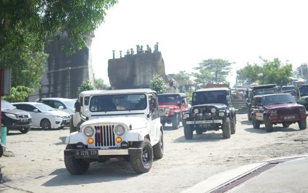 civilian jeep indonesia