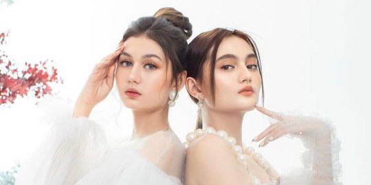 Bak Barbie, Intip Pemotretan Terbaru Zoe Abbas 'Buku Harian Seorang Istri' & Adiknya