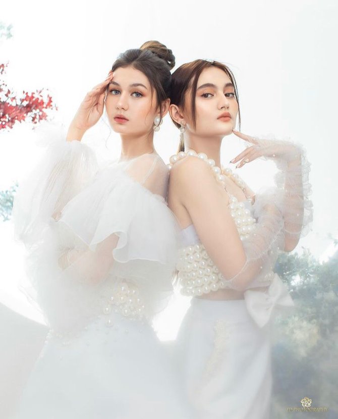 pemotretan terbaru zoe dan laura abbas