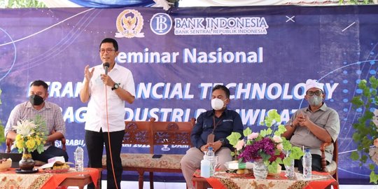 Anggota DPR Sosialisasikan Gerakan Cinta Rupiah di Pulau Terpencil