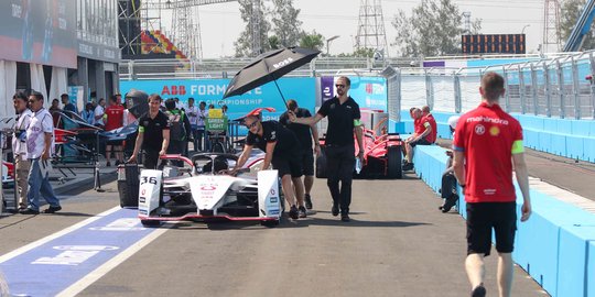 Formula E Jakarta Dimulai: 22 Pebalap, 11 Pabrikan dan Sirkuit yang Dibangun 54 Hari