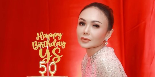 Potret Yuni Shara Ulang Tahun ke-50, Makin Cantik & Awet Muda Dibilang Rasa 30 Tahun