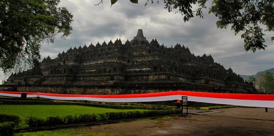 Tiket Masuk Candi Borobudur Akan Dinaikkan Jadi Rp750 Ribu, Turis Asing USD100