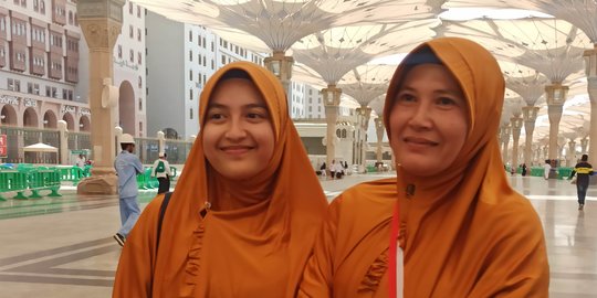 Doa Penuh Cinta Imla Rosidi, Jemaah Haji Muda untuk Ayah yang Telah Tiada