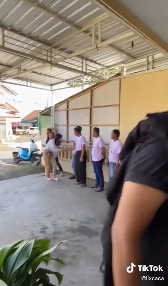 viral pria ini ajak pacar ke rumah pertama kali sambutan keluarga bikin ngakak