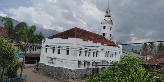 Masjid Cipari, Saksi Bisu Perjuangan Santri Garut Melawan Kartosoewirjo