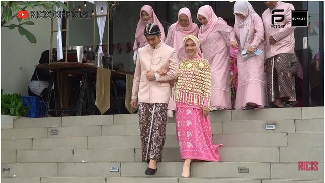 berlangsung khidmat intip momen pengajian 7 bulan kehamilan ria ricis