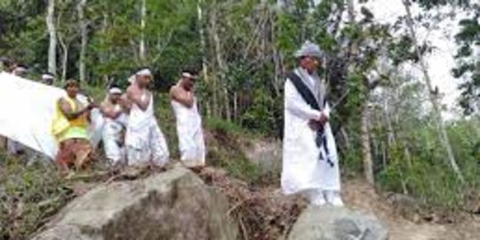 Mengenal Ritual Tetaken Pacitan, Prosesi Sakral Wisuda Para Pertapa di Gunung Limo