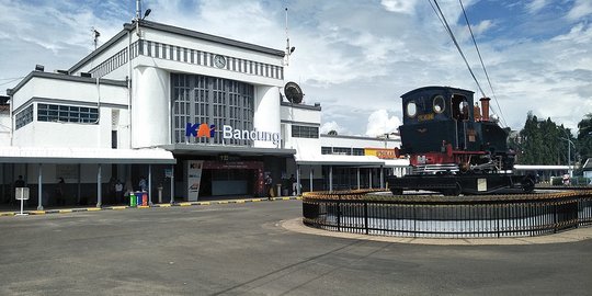 Mall Dekat Stasiun Bandung - Homecare24