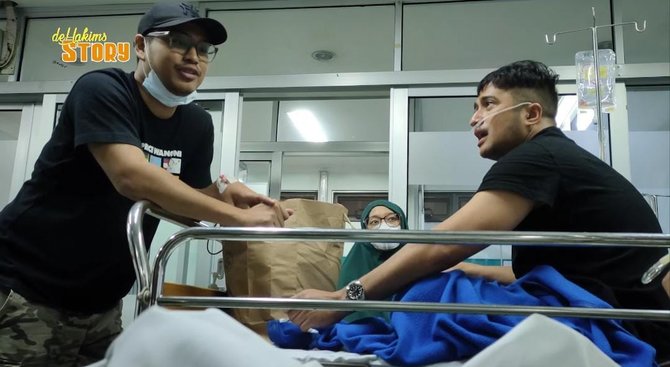 gara gara makan keripik pedas irfan hakim di larikan ke rumah sakit