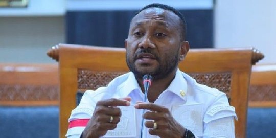 Sikap Warga Lokal Terkait Daerah Otonomi di Papua Barat