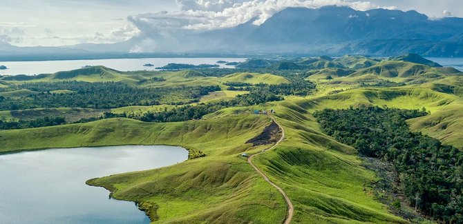 wisata alam papua