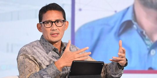 Tiket Masuk Borobudur Rp750 Ribu Ditunda, Sandiaga: Kita Harus Berempati