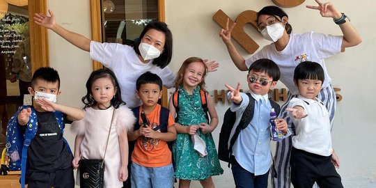 5 Potret Ganteng Raphael Moeis Anak Sandra Dewi, Gayanya Bikin Gemas