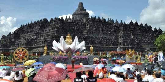 Wacana Kenaikan Tiket Candi Borobudur, Sandiaga: Harga Sedang Ditinjau Ulang