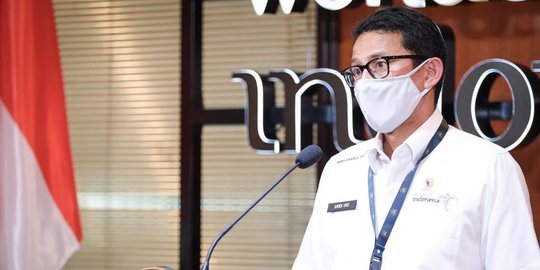 Sambut Kedatangan Wisman, Sandiaga Minta Frekuensi dan Rute Penerbangan Ditambah