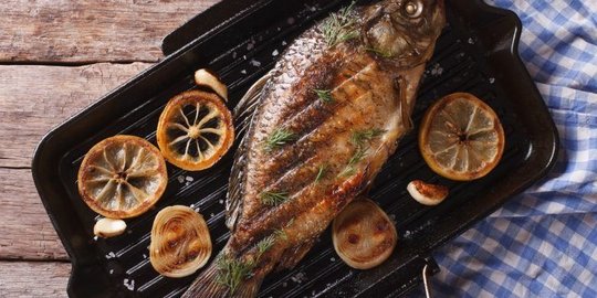 6 Resep Olahan Ikan Laut ala Rumahan, Cocok untuk Menu Makan Siang