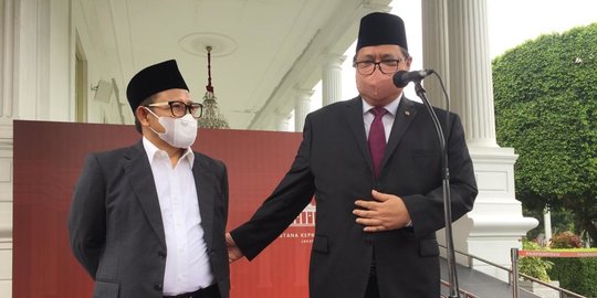 Airlangga-Cak Imin Keluar Bersamaan dari Istana: Ini Kompak, Kami Tak Bisa Jauh