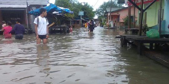 Banjir Rob Landa Medan sejak Sabtu, BMKG: Air Pasang hingga Akhir Pekan