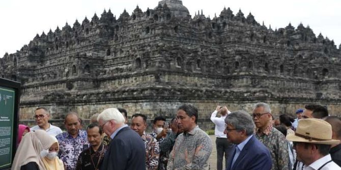 Kagumnya Presiden Jerman Naik Candi Borobudur hingga Nikmati Cerita soal Relief