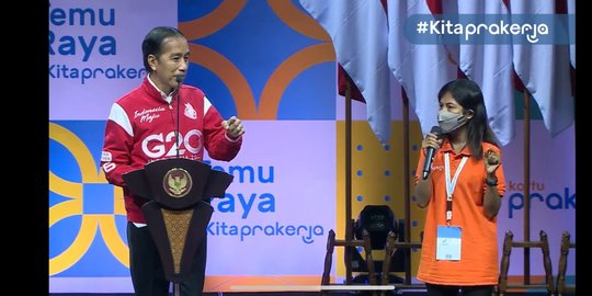 Di Hadapan Jokowi, Mantan Honorer Asal NTT Cerita Tak Pernah Digaji