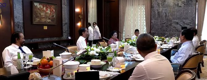 jokowi makan bersama ketum parpol