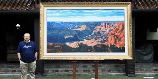 Karya Terbaru SBY Ini Curi Perhatian, Lukis Pemandangan Grand Canyon di Kanvas Besar