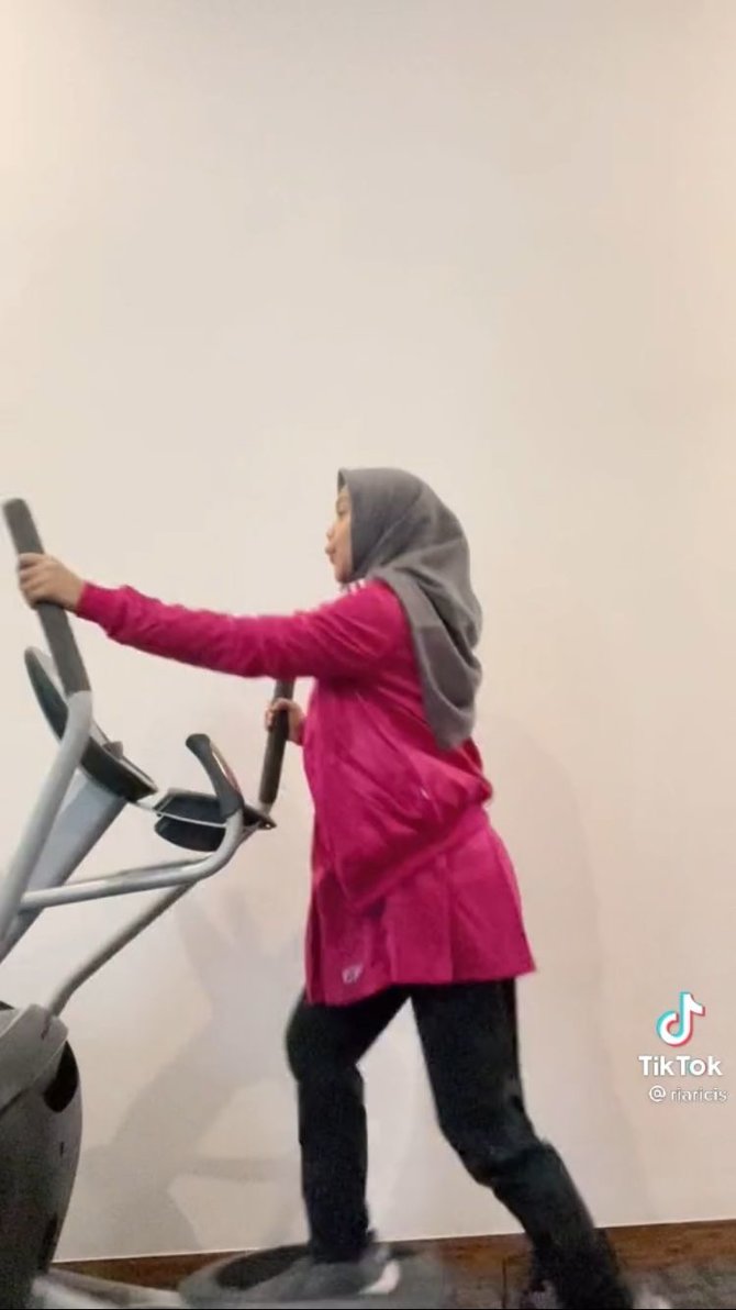 ricis olahraga saat hamil besar