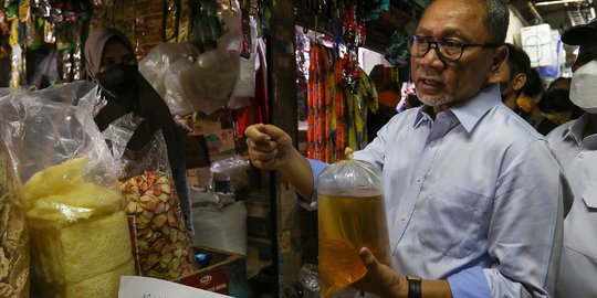 Aturan Baru Mendag: Satu KTP Boleh Beli Minyak Goreng Curah 10 Liter