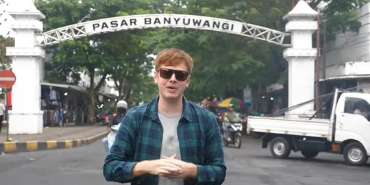 Para Pedagang Kena Prank Bule Awalnya Pakai Bahasa Inggris, Ending-nya Ngomong Jawa