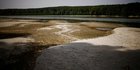 Penampakan Sungai Terpanjang di Italia Dilanda Kekeringan Terparah dalam 70 Tahun