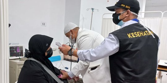 Saran Dokter untuk Jemaah Haji Komorbid Diabetes: Gunakan Alas Kaki Nyaman