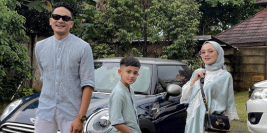 Berperan Sebagai Vampir, Intip Potret Panji Saputra 'Asmara 2 Dunia' bareng Keluarga