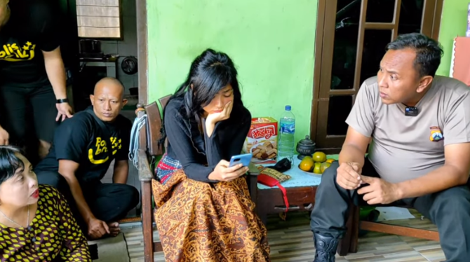 dulu seketaris pribadi orang arab diduga depresi