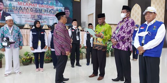 Lepas Jemaah Haji Asal Papua, Pesan Pendeta: Jaga Etika dan Marwah