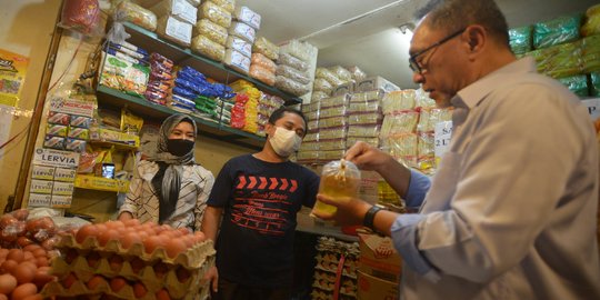 Sidak ke Dongala, Mendag: Harga Minyak Goreng Curah Sesuai HET