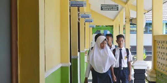 Heboh Kasus Pelajar Titipan Warnai PPDB 2022 Sidoarjo, Pengakuan Sekolah Tuai Sorotan