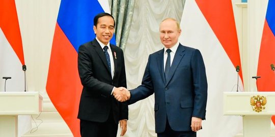 Presiden Jokowi Bertemu Putin di Kremlin