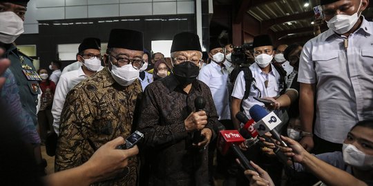 Wapres Ma'ruf Amin Melayat Jenazah Tjahjo Kumolo