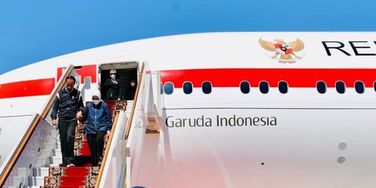 Misi Perdamaian dan Ekonomi Selesai, Presiden Jokowi Tiba di Tanah Air