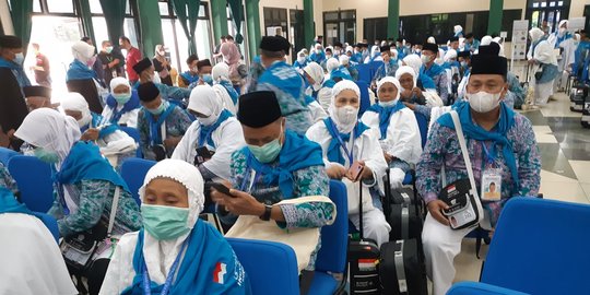 Jemaah Haji Diingatkan Tak Buang Puntung Rokok Sembarangan