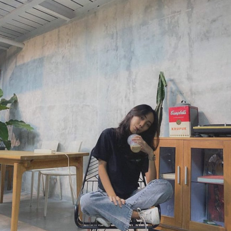 curi perhatian intip pesona athira cetta putri heru 039jejak si gundul039