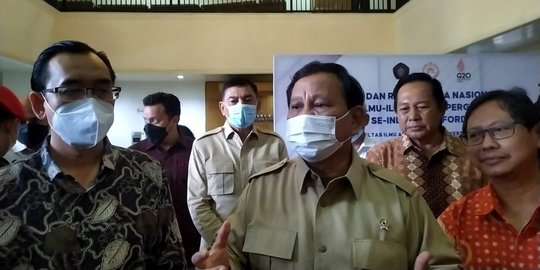 Prabowo: Anak Muda Harus Mengerti Indonesia Adalah Bangsa Besar dan Kuat
