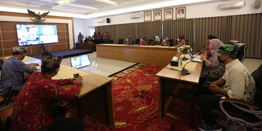 Menuju TOP 45 Sinovik 2022, Bupati Ipuk Paparkan Dua Inovasi Banyuwangi