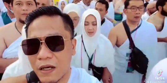 Berangkat Haji Atas Nama Eril, Ini Potret Ridwan Kamil di Tanah Suci