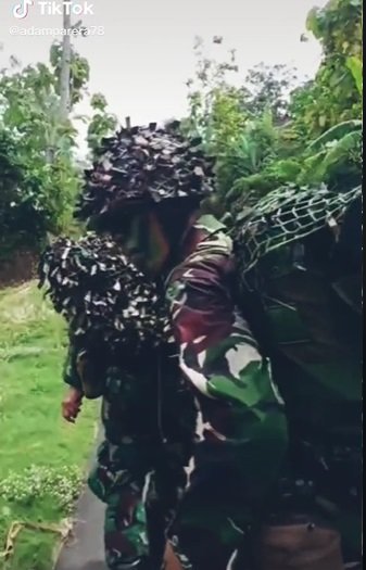 viral tni sedang jalankan tugas negara beri ungkapan haru 039aku rindu rumah039