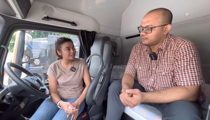 dulu hanya karyawan biasa kini pria asal pekanbaru ini sukses jadi bos tam cargo
